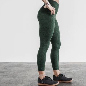 NOBULL 7/8 MATTE Leggings High-Rise